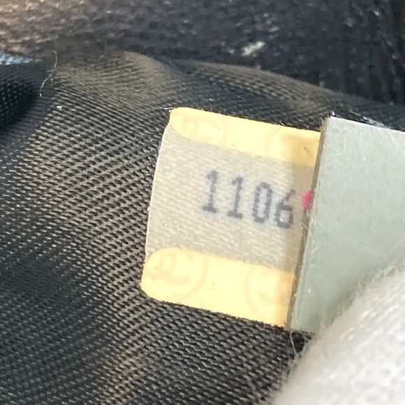 CHANEL Blue Bag - Picture 16 of 16